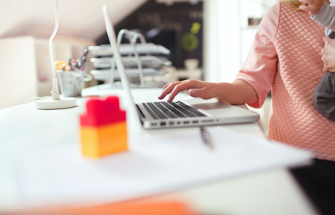 woman at laptop